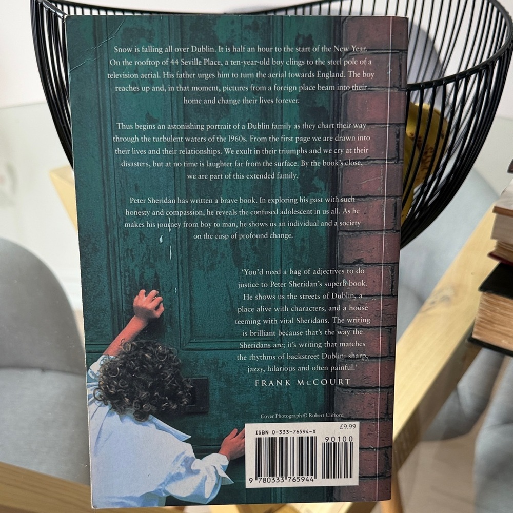 Peter Sheridan — 44 (A Dublin Memoir) — Paperback - Picture 2 of 9
